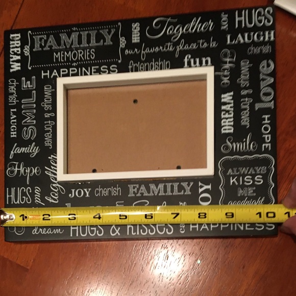 Never Used -Two Family-themed Frames - Picture 4 of 7
